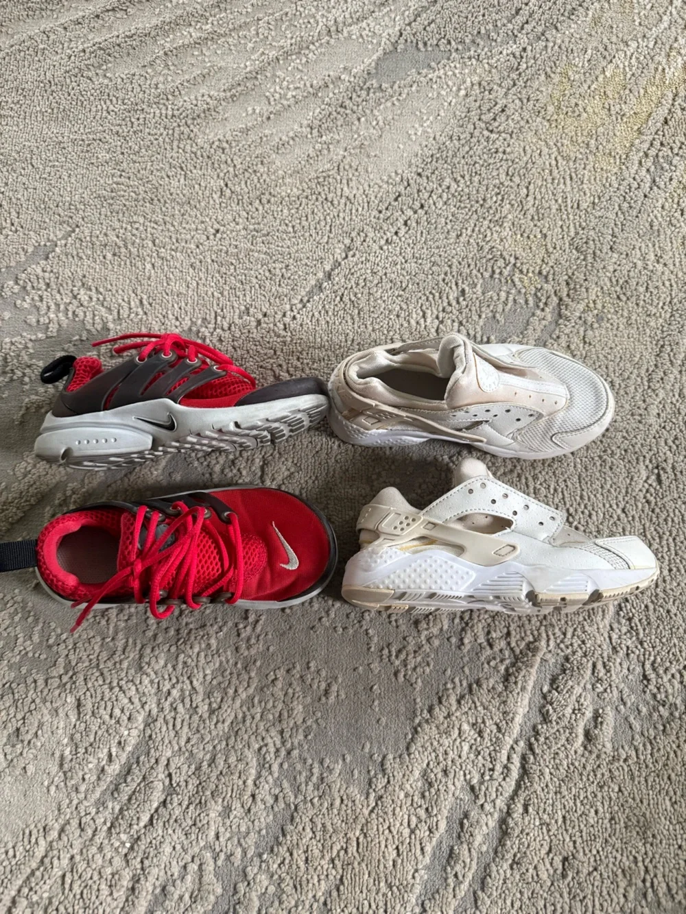 Nike Kids sneakers bundle white Huarache Red Black Air Presto mesh boys 11